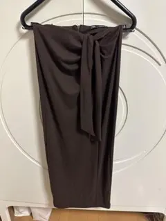 ZARA スリットタイトスカート