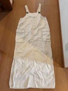 ホワイト サロペット オーバーオール　スカート　デニム生地　春