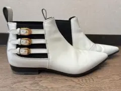 GUCCIホワイトレザー ブーツ