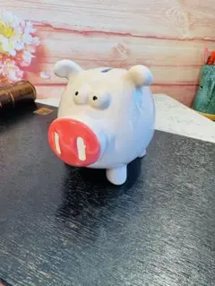 ぶた　貯金箱