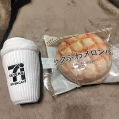 セブンイレブン セブンカフェ ぬいぐるみ ポーチのサムネイル
