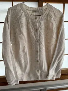 サマンサモスモス　アイボリー ケーブルニットカーディガン　毛混