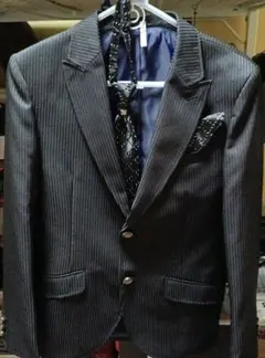 男の子用です スーツ上下、ネクタイ、シャツセット（160センチメートル）