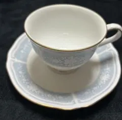 ノリタケ、水色花柄カップ・ソーサー