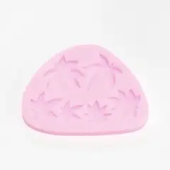 【456】もみじのシリコンモールド 600円