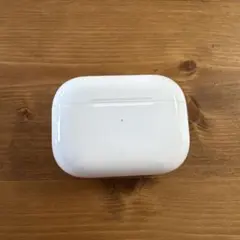 AirPods pro 第1世代本体のみ　イヤホンなし ホワイト