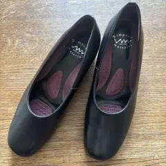 【美品】本革パンプス23.5cm（小さめ） ヒール３.５cm