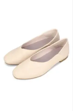 oriental traffic センターシームフラットパンプス22.5㎝