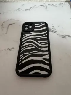 新品未使用 ゼブラ柄 iPhone11 pro maxソフトケース