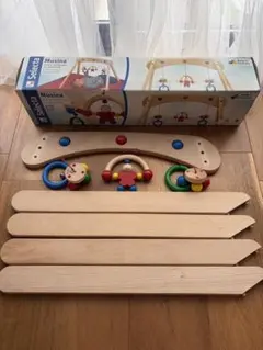 Selecta セレクタ社 ベビージム　Musina 木製吊り下げおもちゃのサムネイル