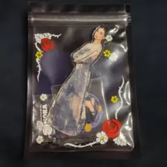 さくら、もゆ。 クロ デカアクリルスタンド - メルカリ