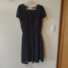 KUMIKYOKU ネイビー ドット柄 半袖 ワンピース　膝上丈