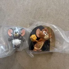 ジェリーとタフィーがいるお家　トムとジェリー　ガチャガチャ