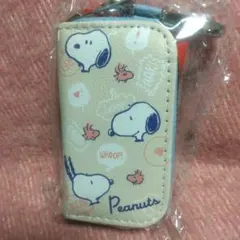 PEANUTS SNOOPY キーケース　新品未開封のサムネイル