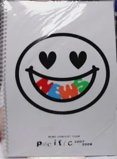 NEWS CONCERT TOUR pacific パンフレット