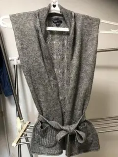 GAPのカーディガンニット