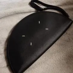 Madison Margiela MICRO HALFMOON POUCH 新品 - メルカリ