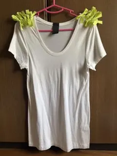 CHERIE ホワイト Tシャツ ショルダーリボンのサムネイル