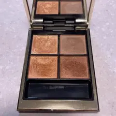 SUQQU シグニチャーカラーアイズ 02 陽香色