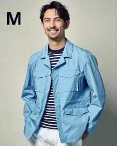 新品❣️【ドゥクラッセ】メンズ ナイロンジャケット フード付 M 水色のサムネイル