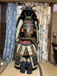 近代甲冑／箱付き等身大鎧兜。銘柄不明？【名札欠品　鹿児島県川内製】。 近代甲冑／箱付き等身大鎧兜。銘柄不明？【名札欠品 鹿児島県川内製