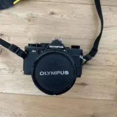 OLYMPUS OM-2 一眼レフカメラ　望遠105㎜レンズのサムネイル
