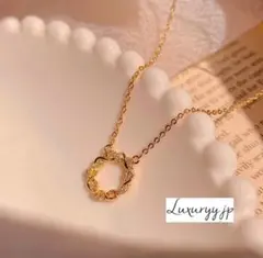 サージカルステンレス 人気★ 編み込ジルコニアダイヤ ネックレス デザインフープ