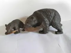 クマの親子の木製彫刻 2点セット
