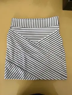 値下げしました^ ^ リップサービス☆バイヤスラインミニスカート☆