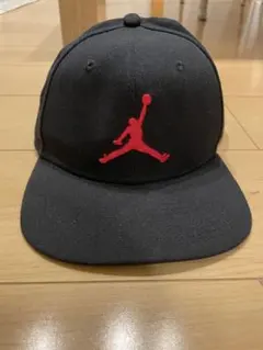 Jordan 黒 スナップバックキャップ