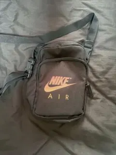 NIKE ショルダーバッグのサムネイル