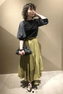 フレイアイディー　スカートのサムネイル