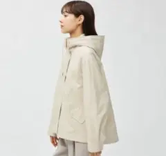 gu マウンテンパーカー