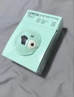 CORTIS Ball ver. ぬいぐるみキーホルダー　トレカ　CD CORTIS Ball ver. ぬいぐるみキーホルダー トレカ CD - メルカリ
