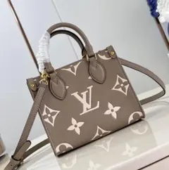 LOUIS VUITTON オンザゴー PM ショルダーバッグのサムネイル