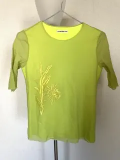 【美品】ヴィヴィアンタム　ライムグリーン 刺繍入り 半袖Tシャツのサムネイル