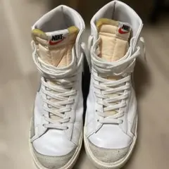 イ*屋様 Nike ハイカット スニーカー