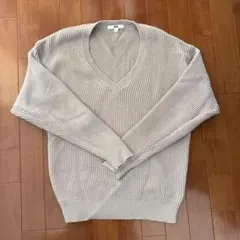 UNIQLO 長袖ニットセーター Sサイズ