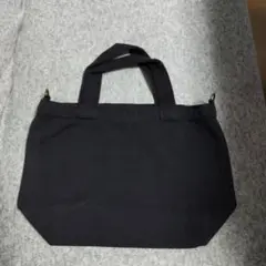 黒のキャンバストートバッグ