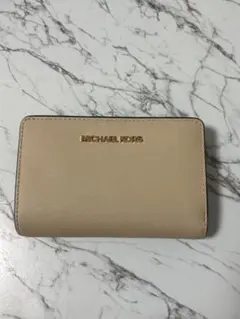 MICHAEL KORS 二つ折り財布 ベージュ　送料無料 最終値下げ　値下げのサムネイル