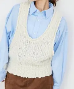 ▼24AW完売美品✨スローブイエナ SLOBE IENA ツイードフリンジベスト SLOBE IENA ツイードフリンジベスト ￥20900 入学式 卒業式 イエナ