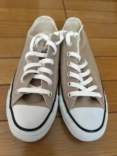 converseベージュ キャンバス ローカットスニーカー