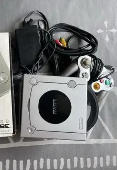 動作確認済み Nintendo ゲームキューブ本体 シルバー