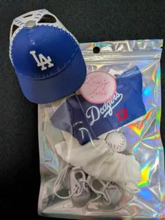 ラブブ　ロサンゼルス・ドジャース キャップとユニフォームセット2組