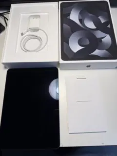 Apple iPad Air (第5世代) 10.9インチスペースグレー