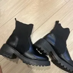 サイドゴアブーツ