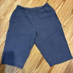 ユニクロ　ネイビー ハーフパンツ 150