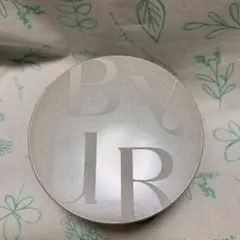 BYUR バイユア セラムフィット モイスト　フェイスパウダー 02 パール