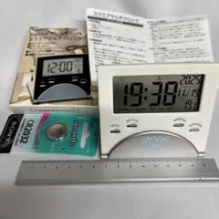 多機能デジタル置き時計