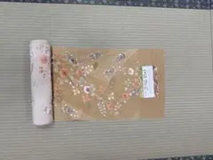 幻の染め]辻が花絞り 小紋 反物 正絹 - メルカリ